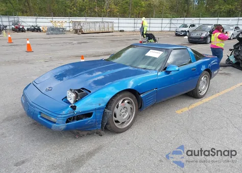 1992 Chevrolet Corvette z USA, uszkodzony, nr VIN 1G1YY23P1N5100904
